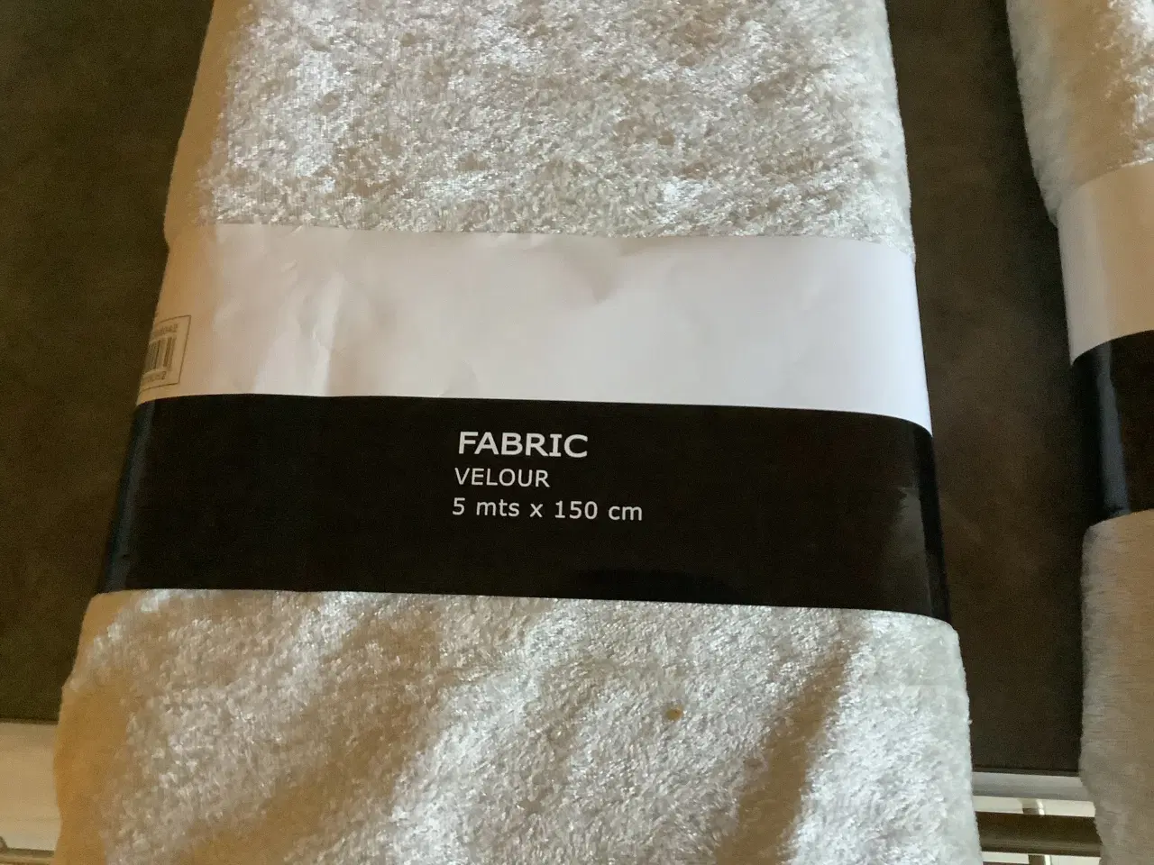 Billede 3 - Velour duge 5 m x 150cm i lysgrå