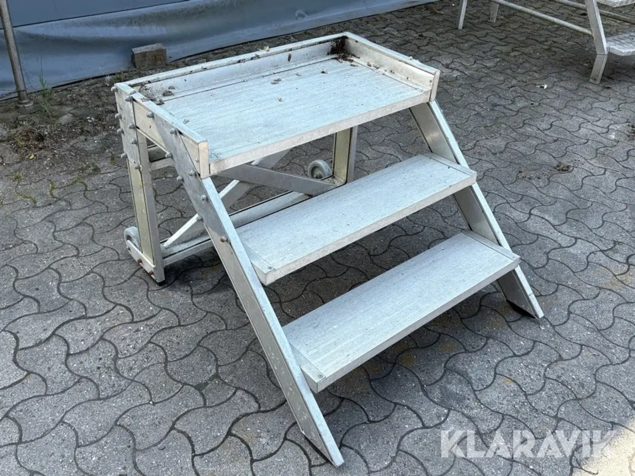 Billede 4 - Trappe 3. -trins på hjul