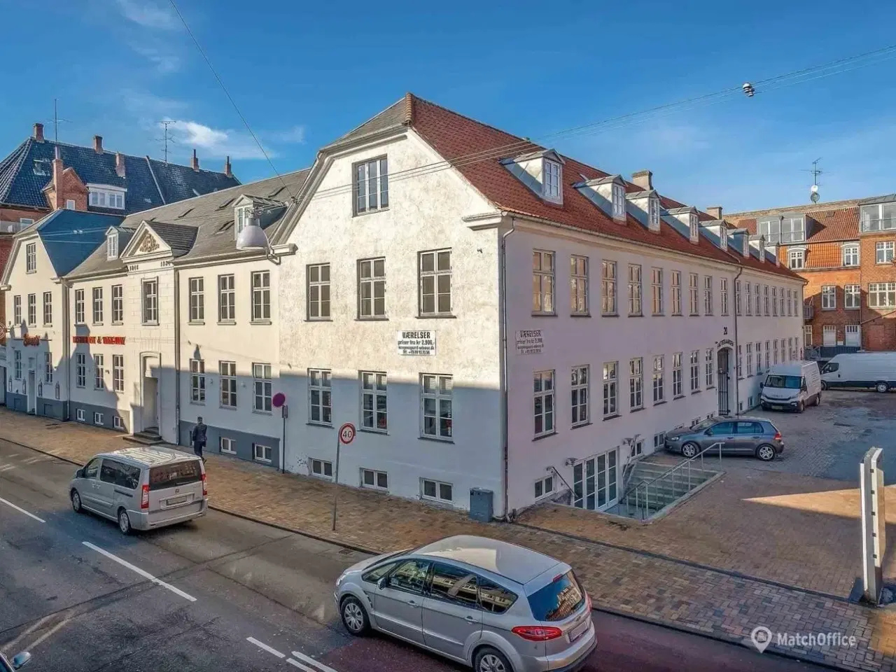 Billede 1 - Odense C / lockdown garanti / Butikslokale / hjørne-ejendom /synlighed