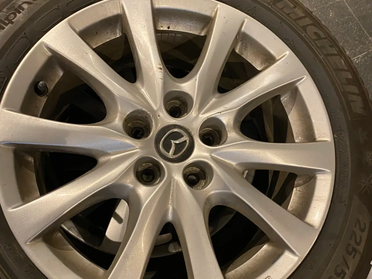 Billede 3 - Mazda fælge med vinter dæk 