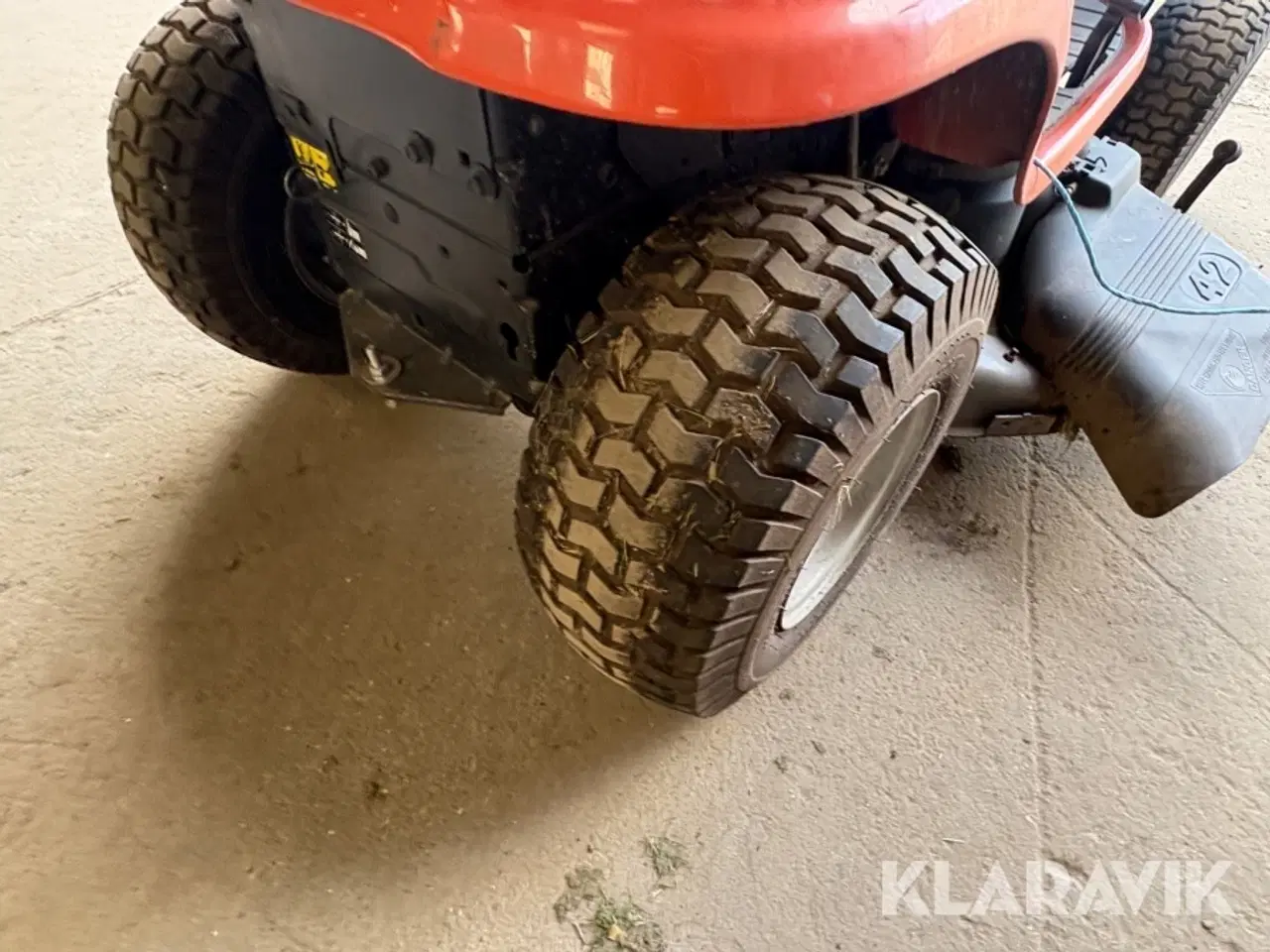 Billede 11 - Havetraktor Husqvarna TS142