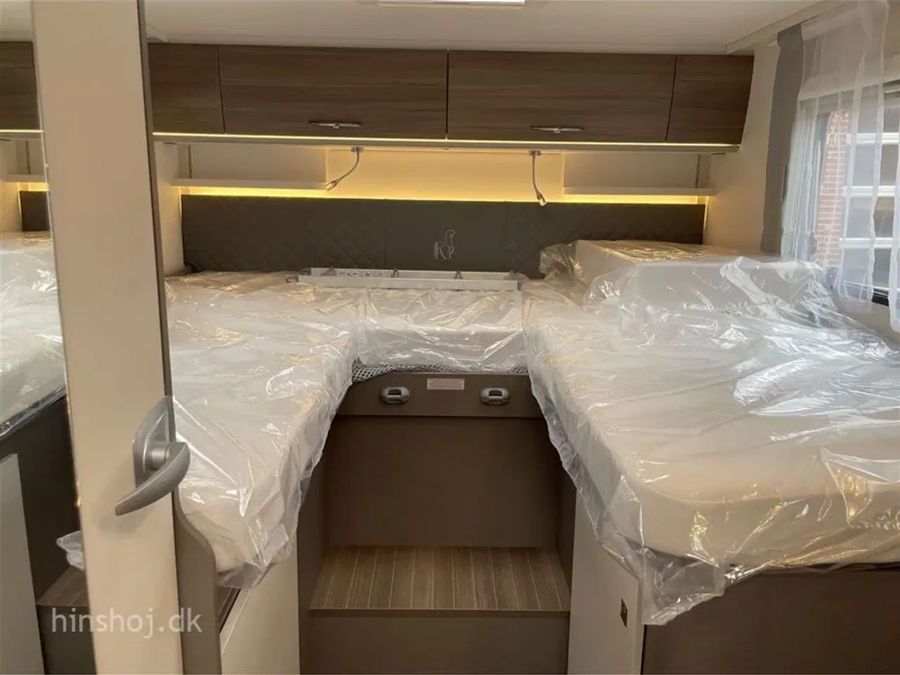 Billede 3 - 2025 - Etrusco T 7400 SB Aut   Etrusco By Hymer – Italiensk Kvalitet og Komfort fra Hinshøj Caravan