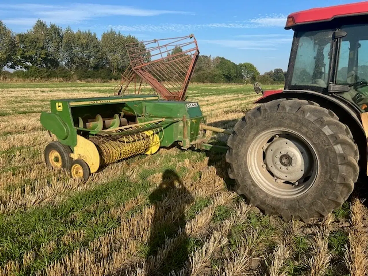 Billede 5 - Halmpresser Småballer, John Deere 342     