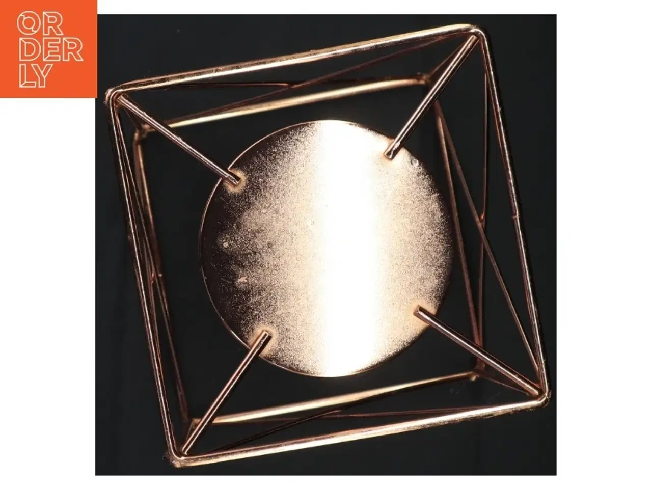 Billede 3 - Kobbetfarvet geometrisk lysestage i metal (str. 20x14x14 cm)