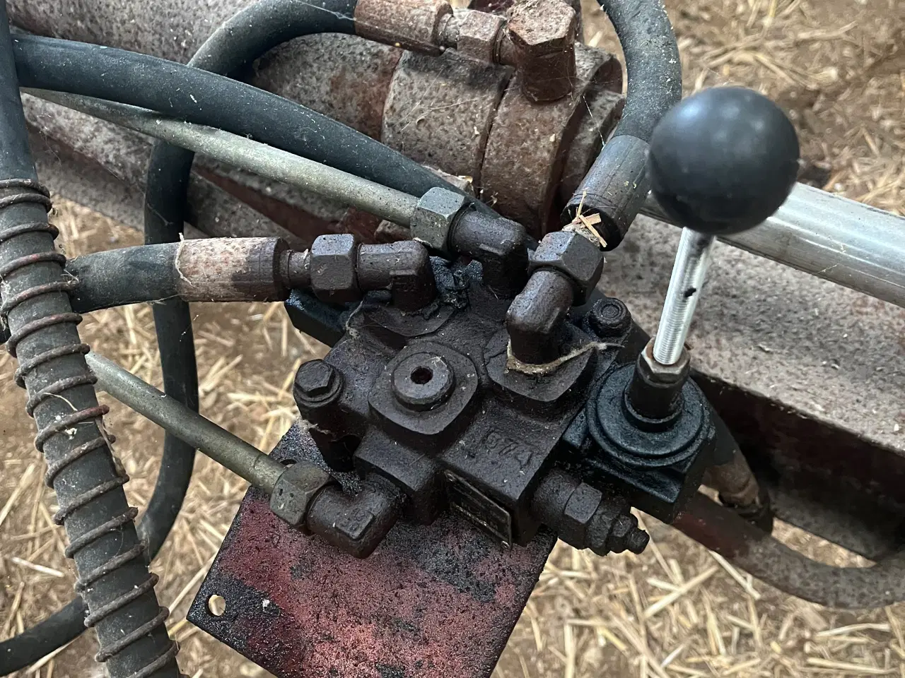 Billede 2 - Brændekløver til traktor