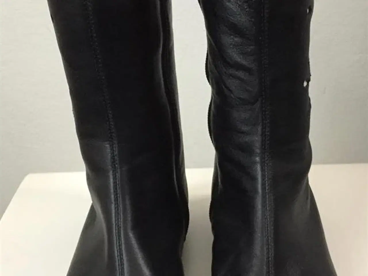 Billede 3 - Camper, støvler, str 37