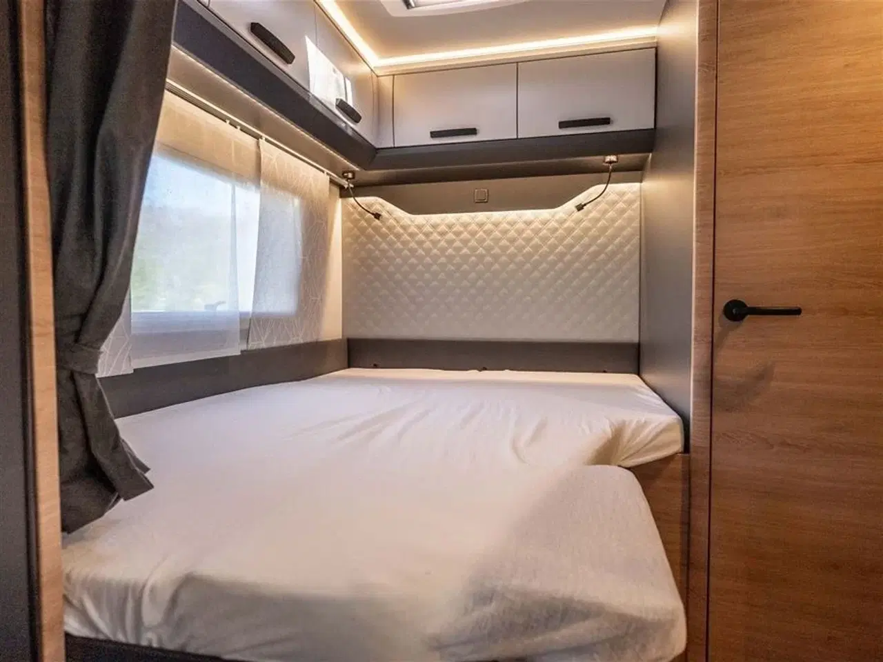 Billede 7 - 2025 - Knaus L!VE TI Wave 650 MF Platinium Selection   KNAUS L!VE KAMPAGNE - SPAR 95.000