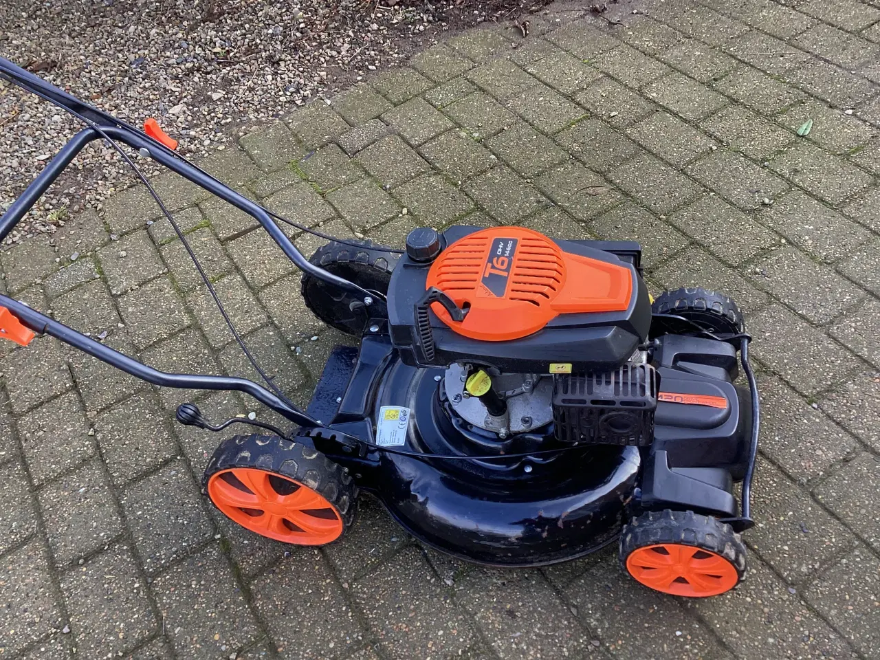 Billede 3 - Adano plæneklipper