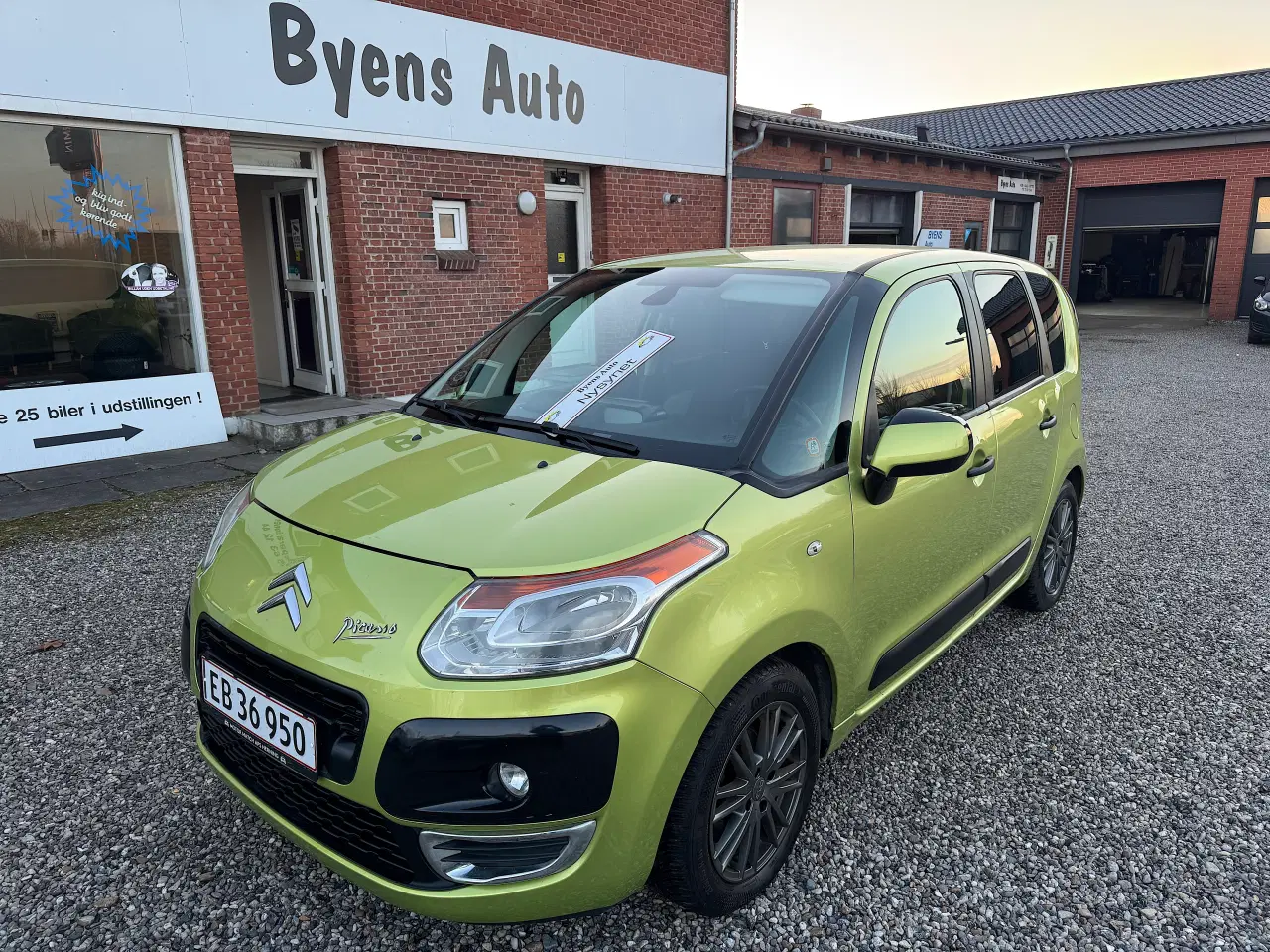 Billede 3 - Citroen C3 Picasso 1.4 Nysyn Meget Pæn Velholdt
