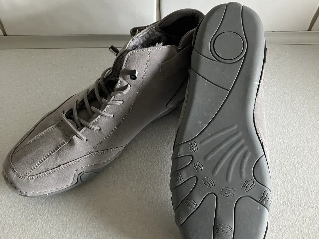 Billede 5 - Læderstøvletter fra LDeck i str 43. 2 par i grå og