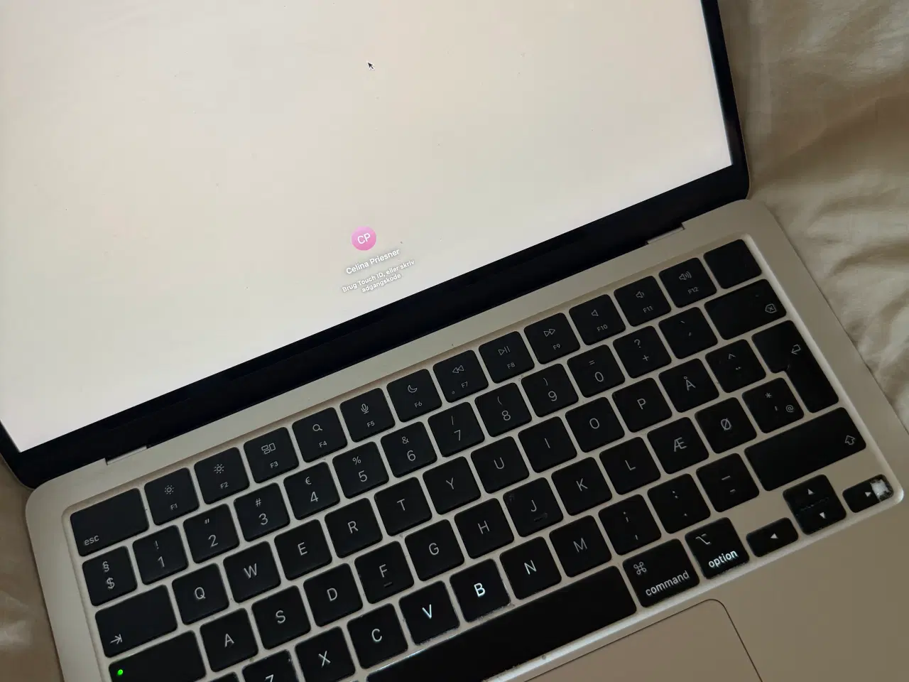 Billede 3 - Macbook air M2 (stjærneskær)