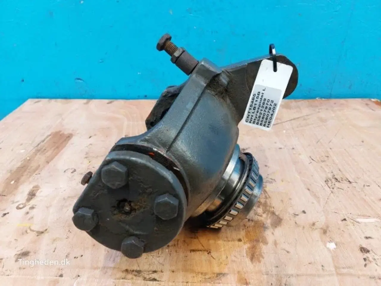 Billede 17 - New Holland LB115B Styrespindel L. 85821289