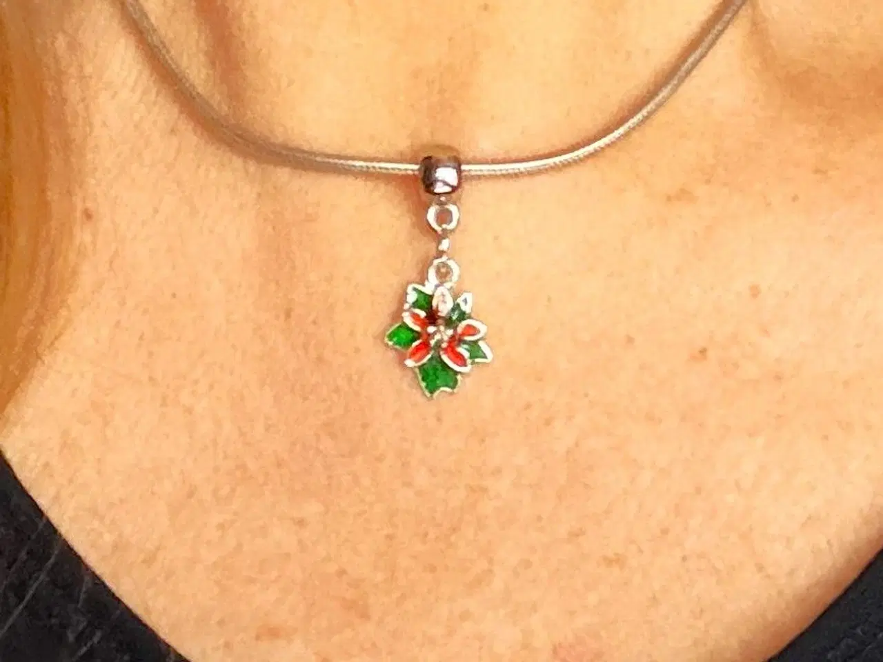 Billede 3 - Håndlavet vedhæng med julestjerne