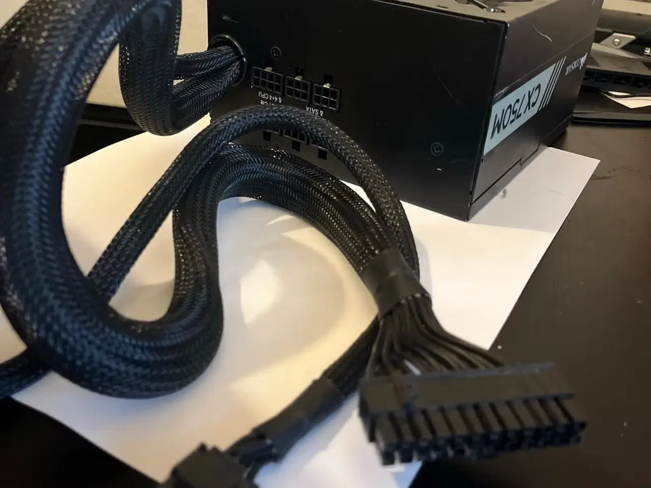 Billede 4 - Corsair CX750M strømforsyning 750W sort