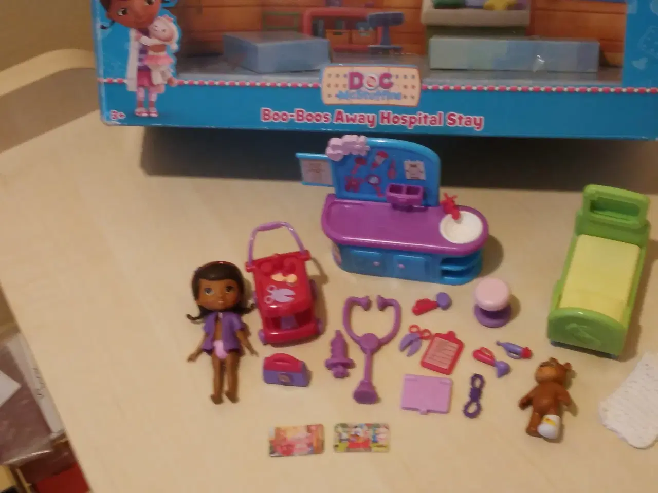 Billede 1 - McStuffins som mini hospital