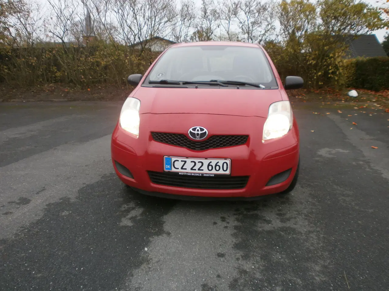 Billede 1 - Toyota Yaris 1,3 Årg 2009 6gears