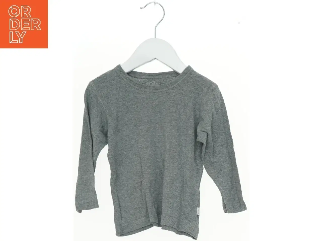 Billede 1 - Langærmet grå T-shirt fra Joha (str. 92)