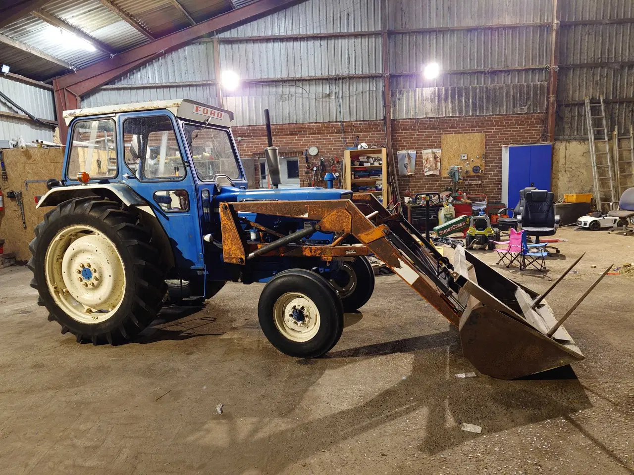 Billede 4 - Ford 4000 med Chief frontlæsser 