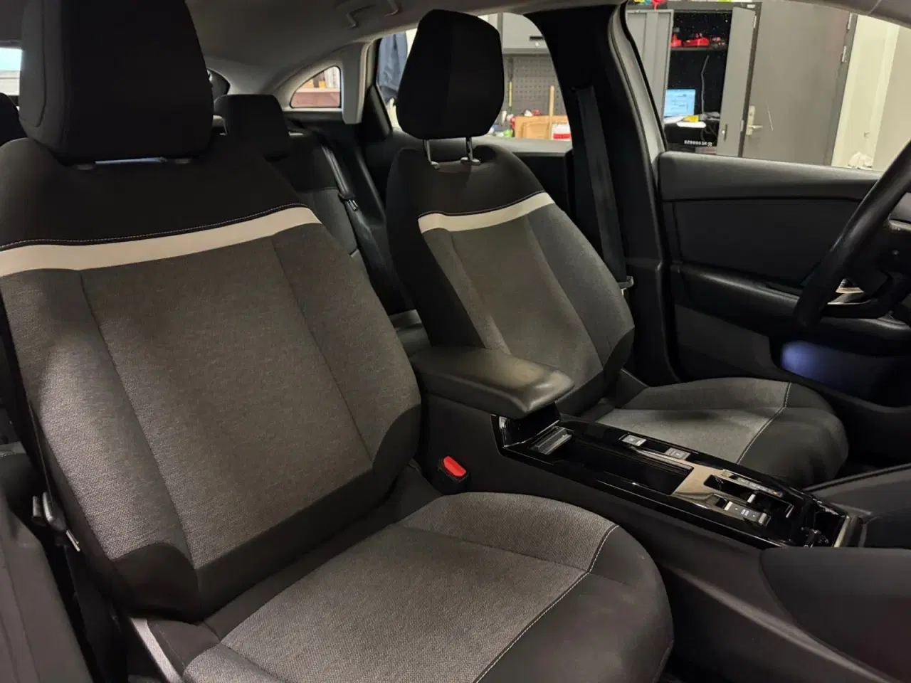 Billede 18 - Citroën ë-C4 50 Feel