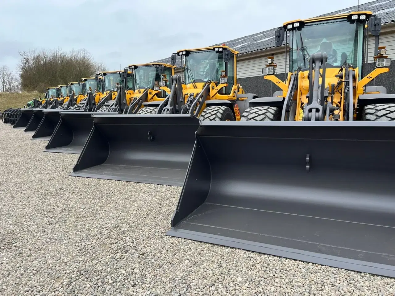 Billede 18 - Volvo L90H H2 fabriksny Dansk maskine med masser af udstyr, blan.Co-Pilot & med brede 650/65R25 hjul