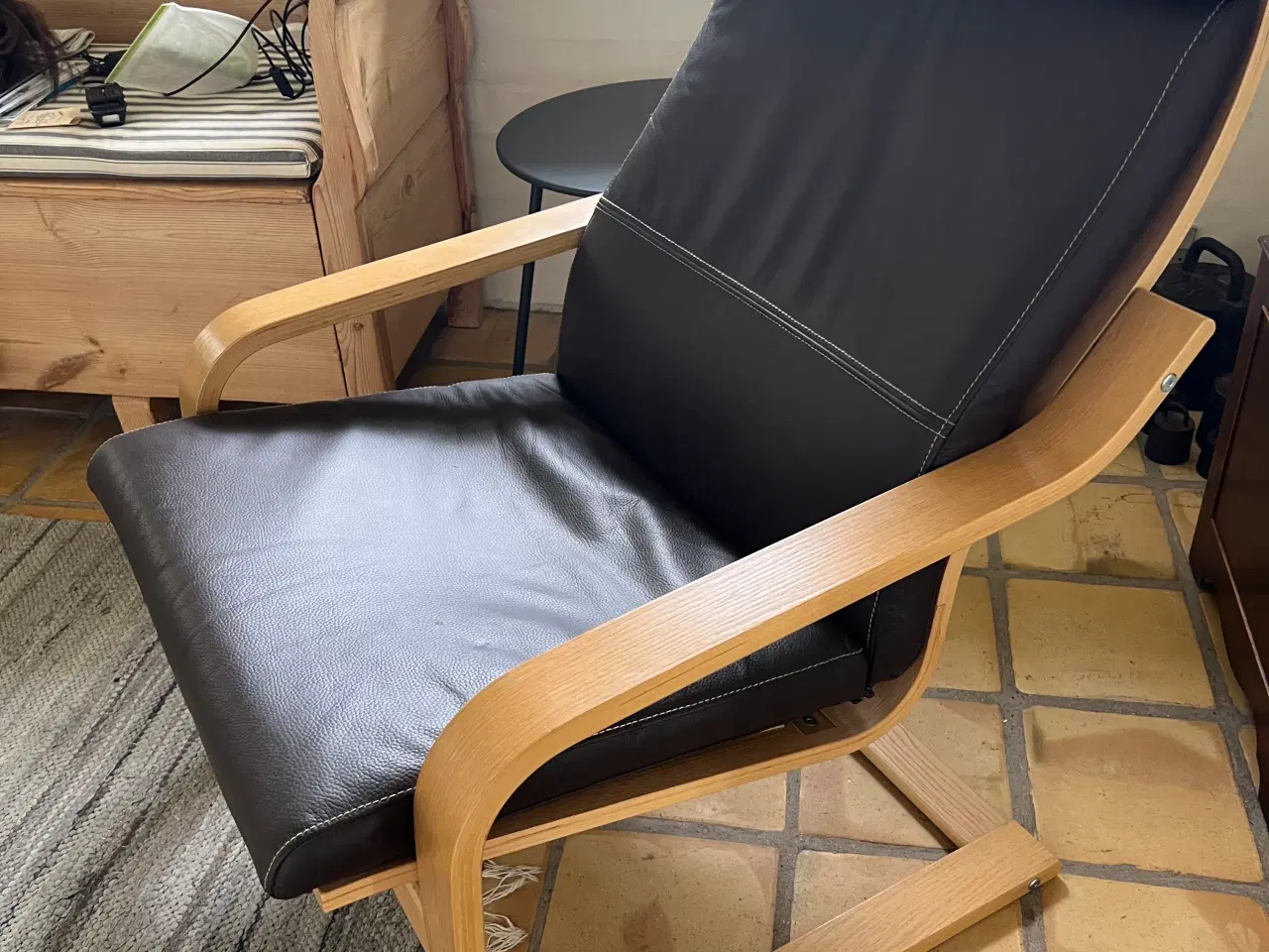 Billede 2 - Lænestol læder ikea 