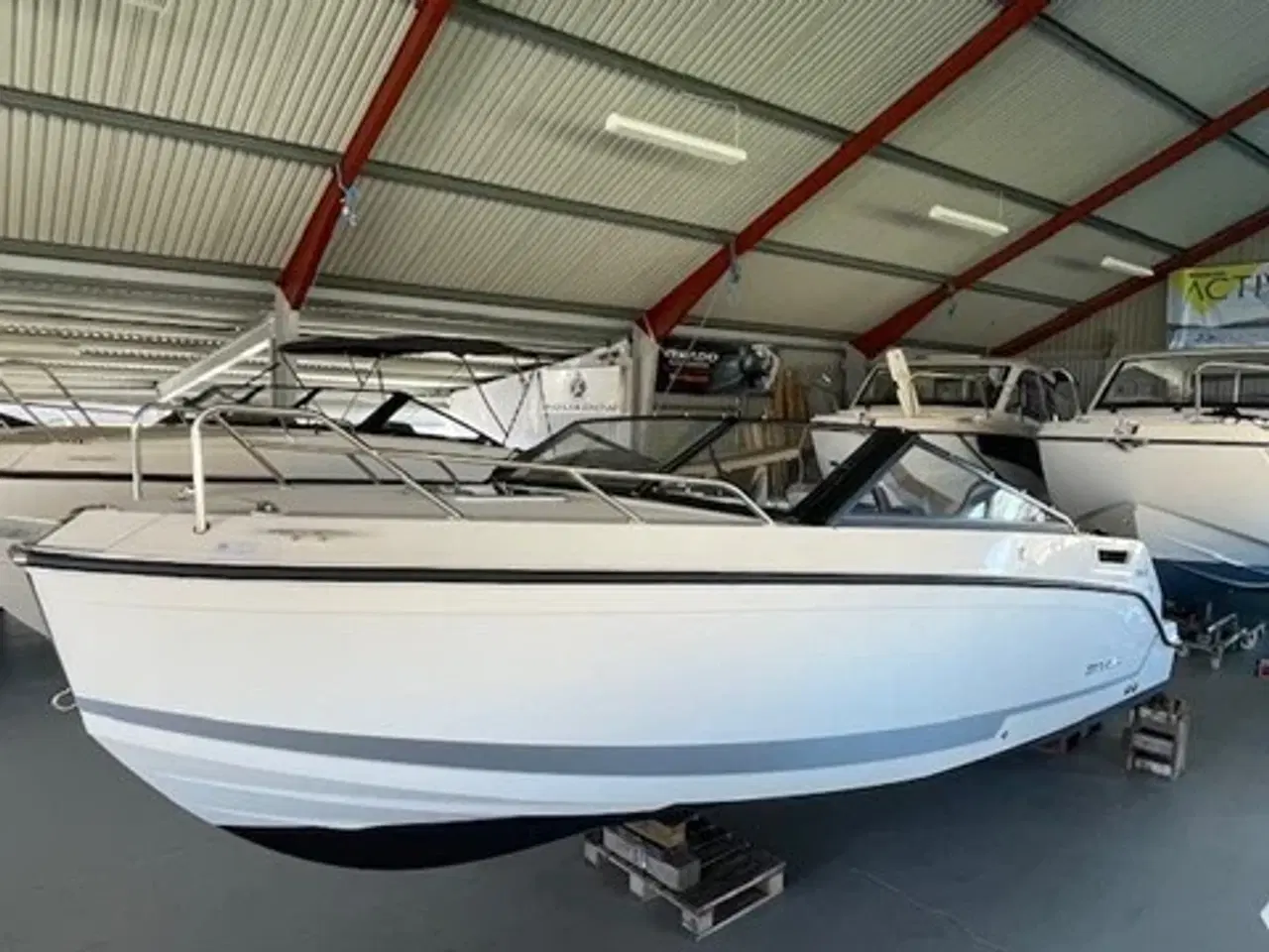 Billede 3 - 675 Cruiser med Mercury F150 EFI