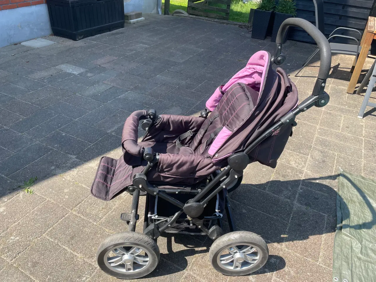 Billede 2 - Basson Baby vendbar klapvogn