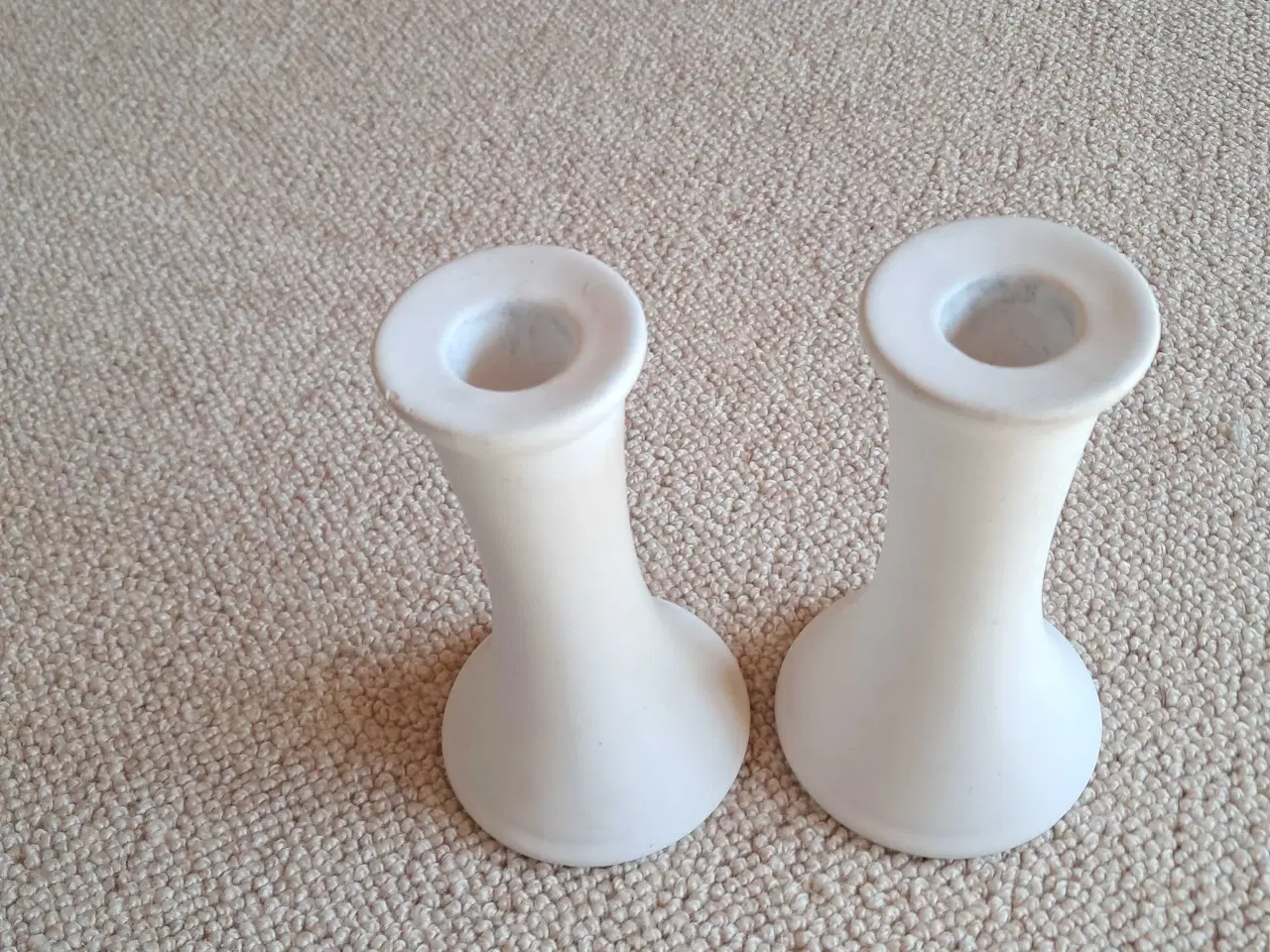 Billede 1 - 2 stk lysestager 10 kr.