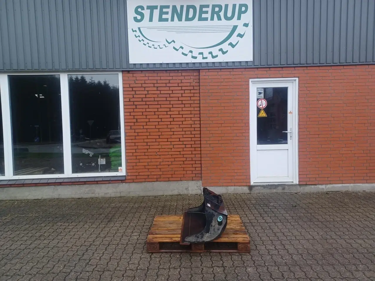 Billede 1 - CP Metal SVENSKERSKOVL 100 CM