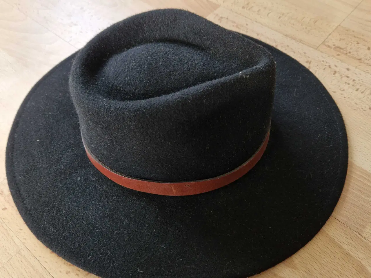Billede 3 - Fedora hat fra London Fog 