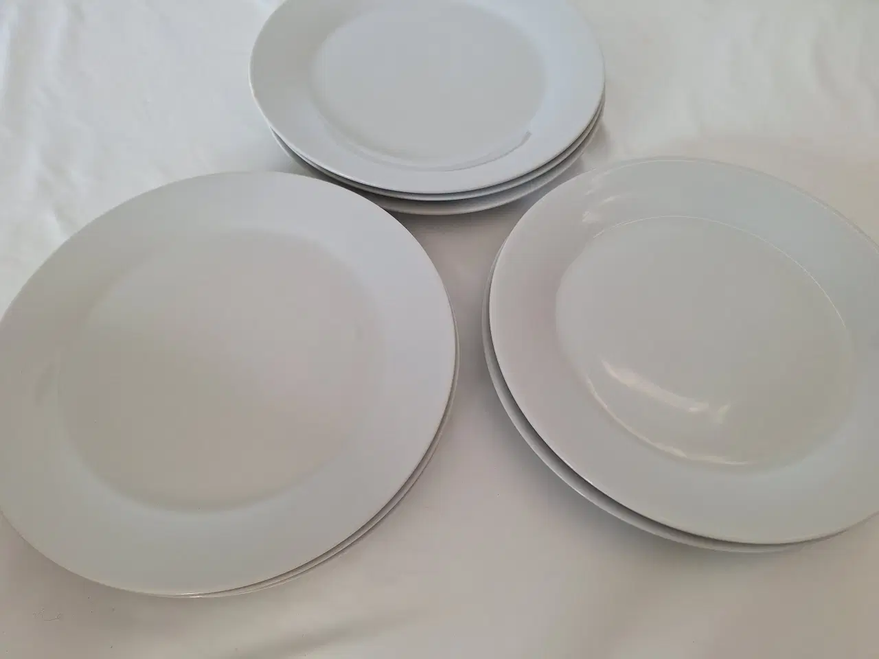 Billede 2 - Tallerkener	