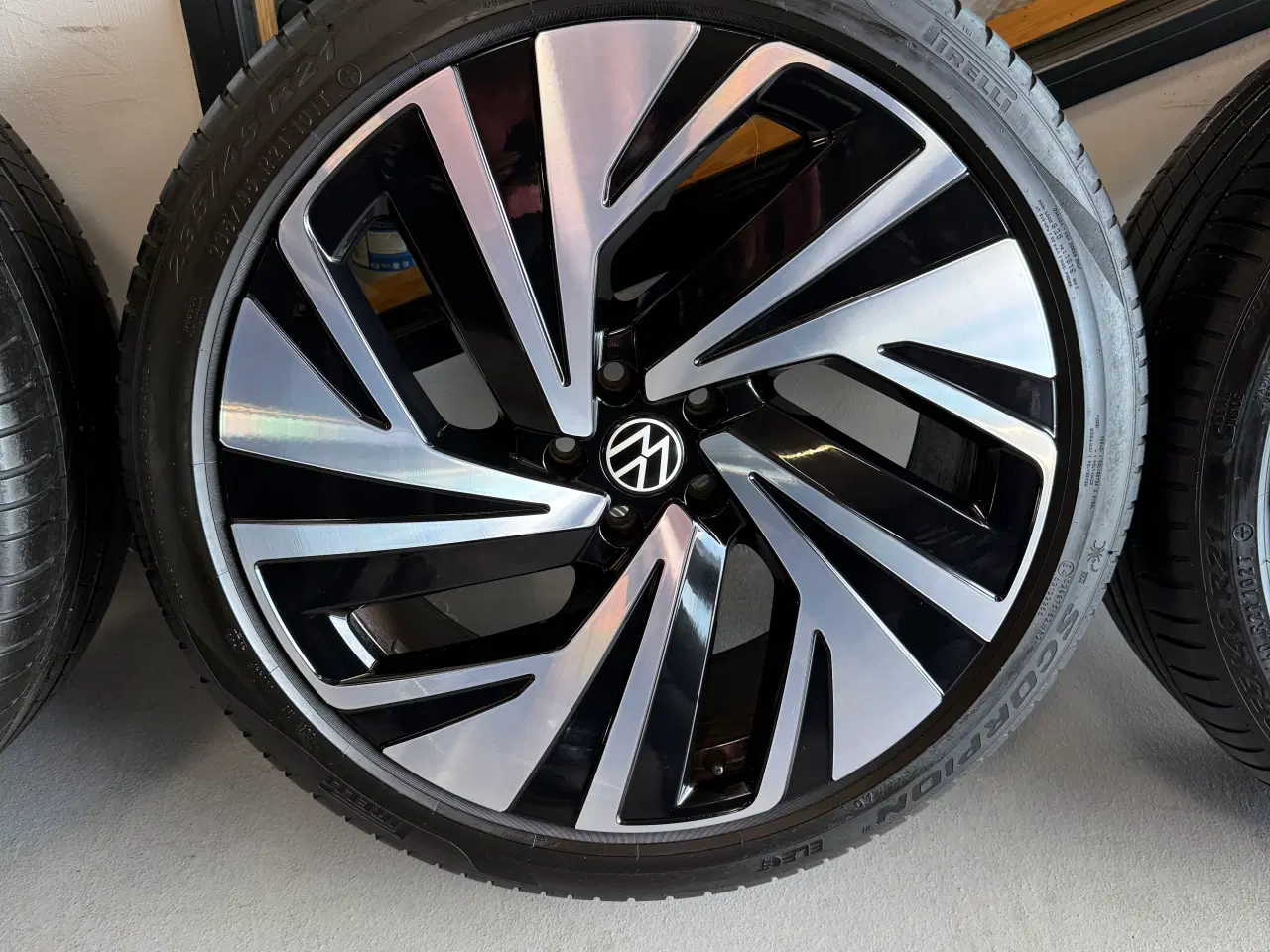 Billede 4 - 21” originale vw id fælge med sommerdæk