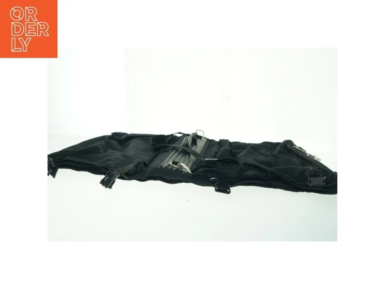 Billede 3 - Sort rejsetaske med hjul (str. 60x40 cm)