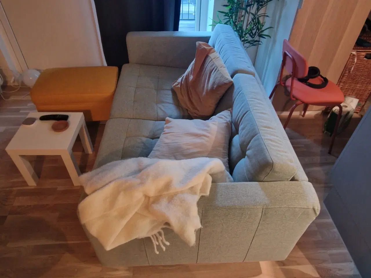 Billede 2 - Komfortabel og som ny 2-personers sofa