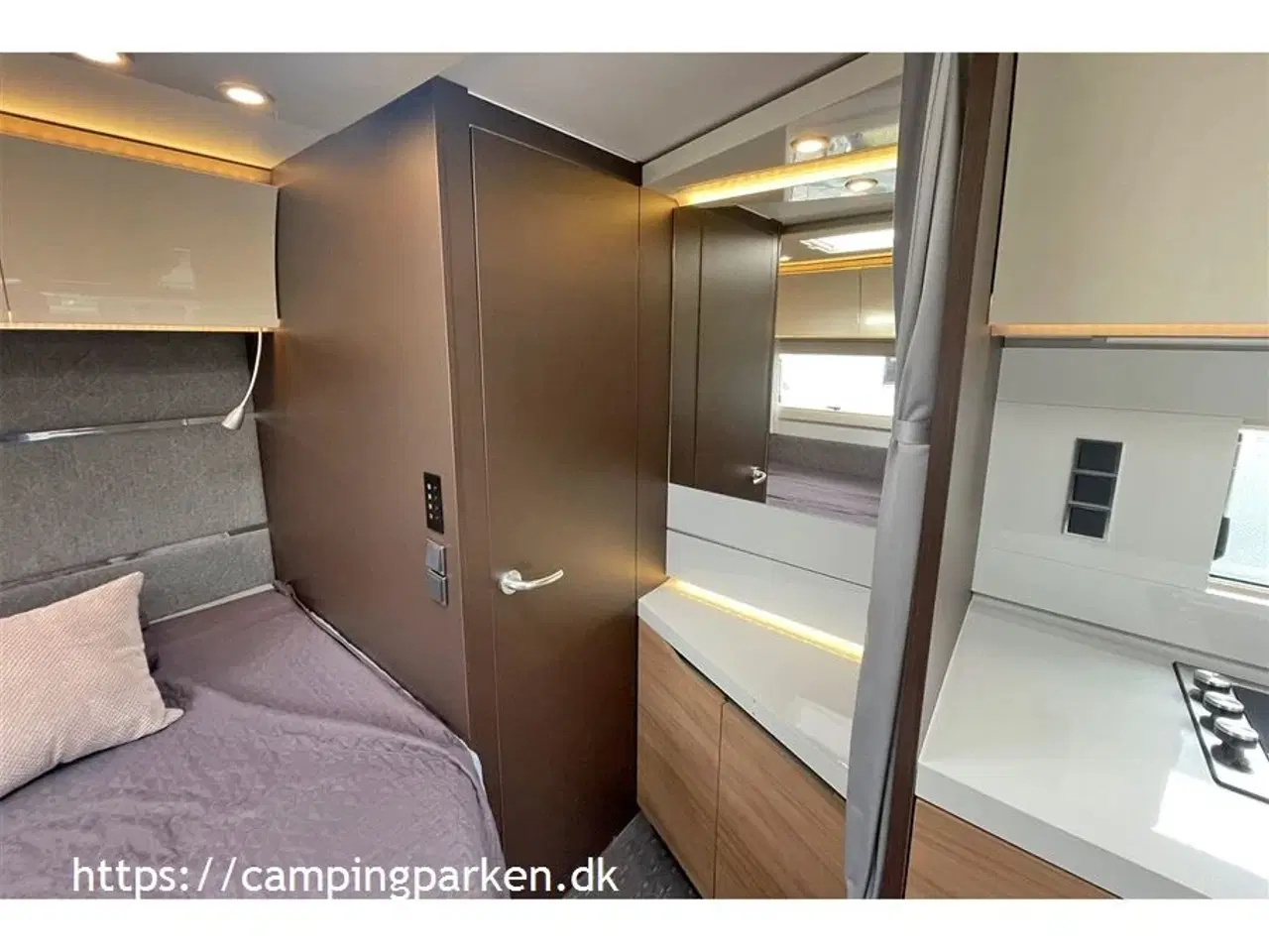 Billede 9 - 2020 - Adria Alpina 573 UP   Flot og rummelig campingvogn med højt komfortniveau