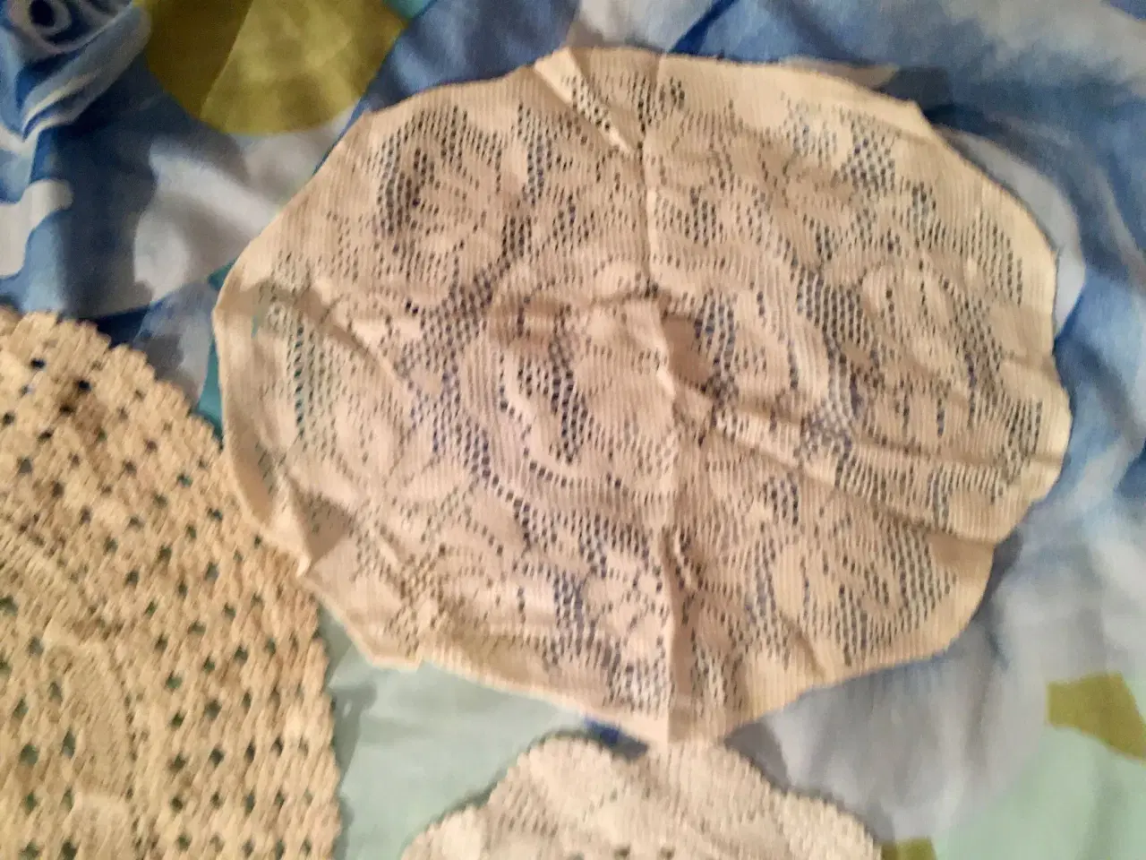 Billede 5 - Hæklede servietter til salg