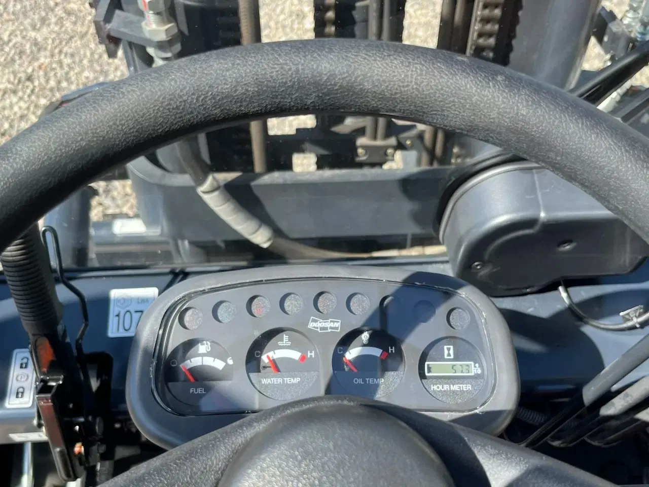Billede 7 - Doosan D30 G med kabine og KUN 57 TIMER FRA NY, MED TIME GARENTI