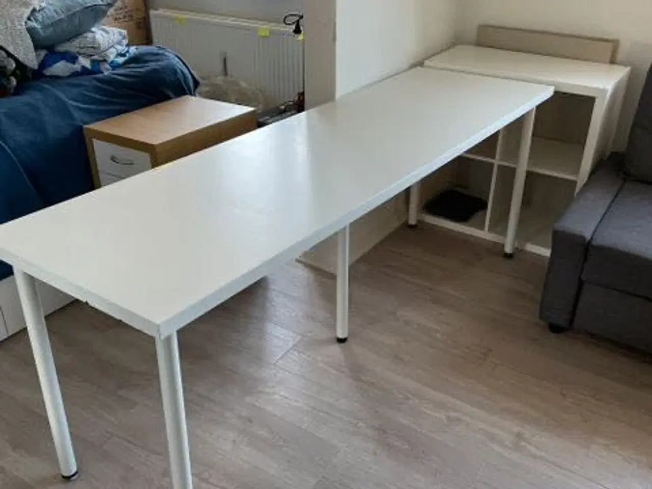 Billede 1 - Skrivebord 