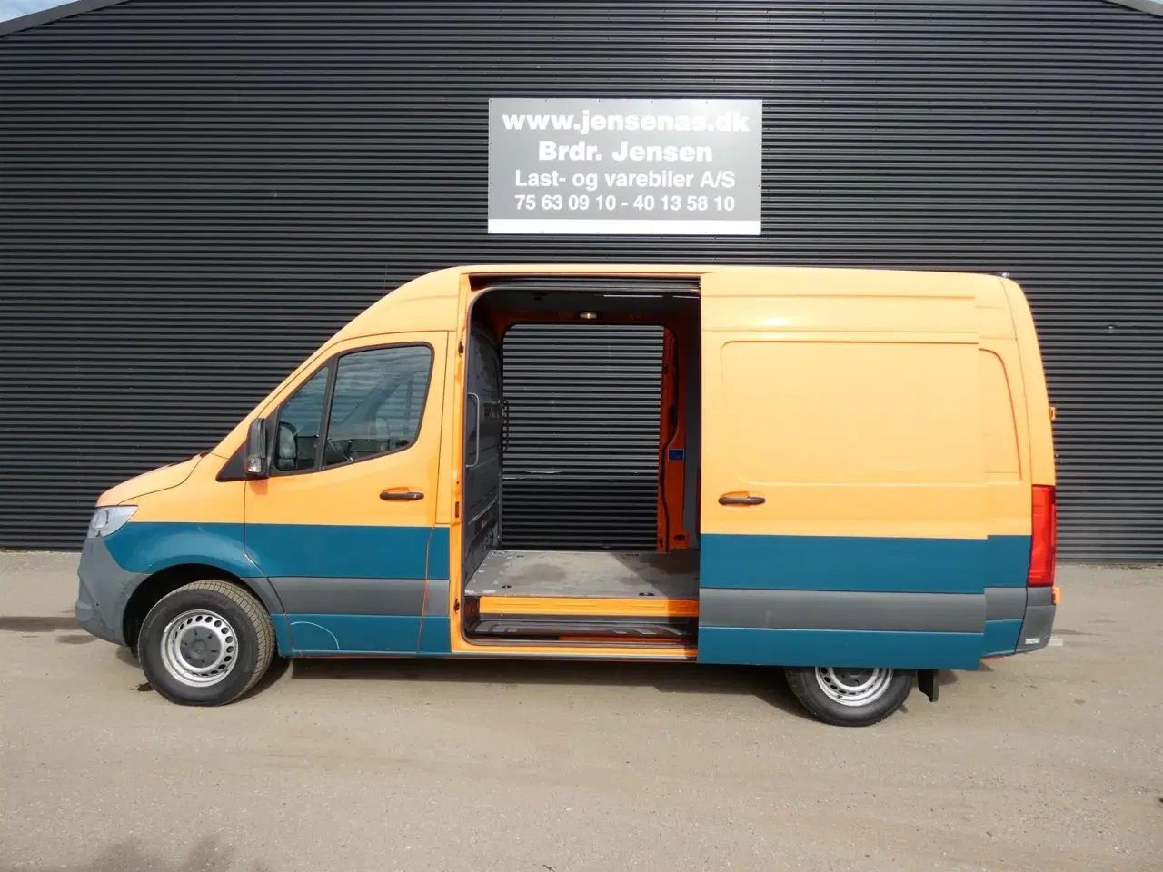 Billede 1 - Mercedes-Benz Sprinter 316 2,1 CDI A2 H2 RWD 7G-Tronic 163HK Van Aut.