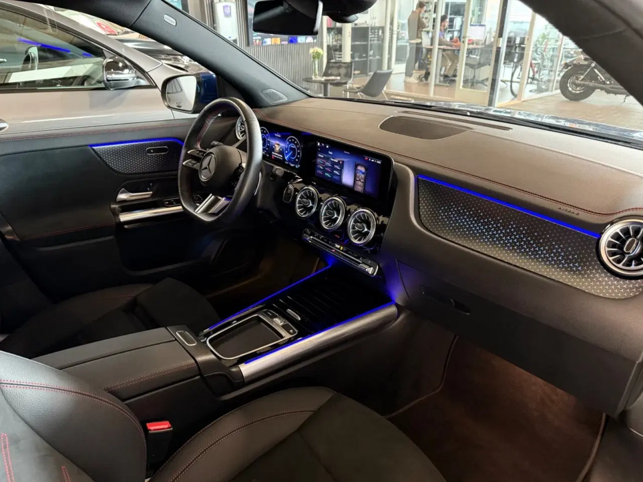 Billede 10 - Mercedes EQA350  AMG Line 4Matic