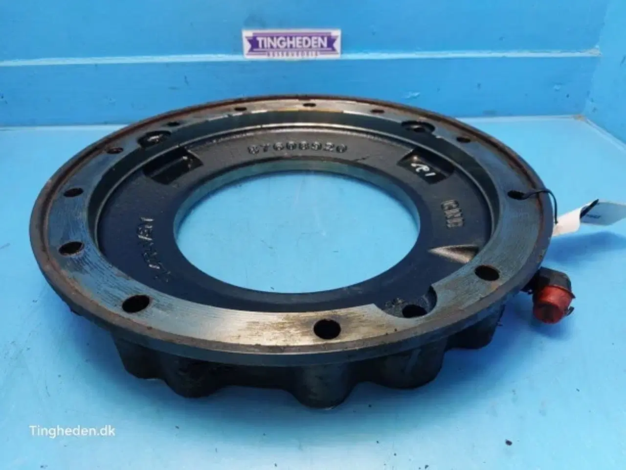 Billede 13 - New Holland T6 Afstandsstykke 5198628