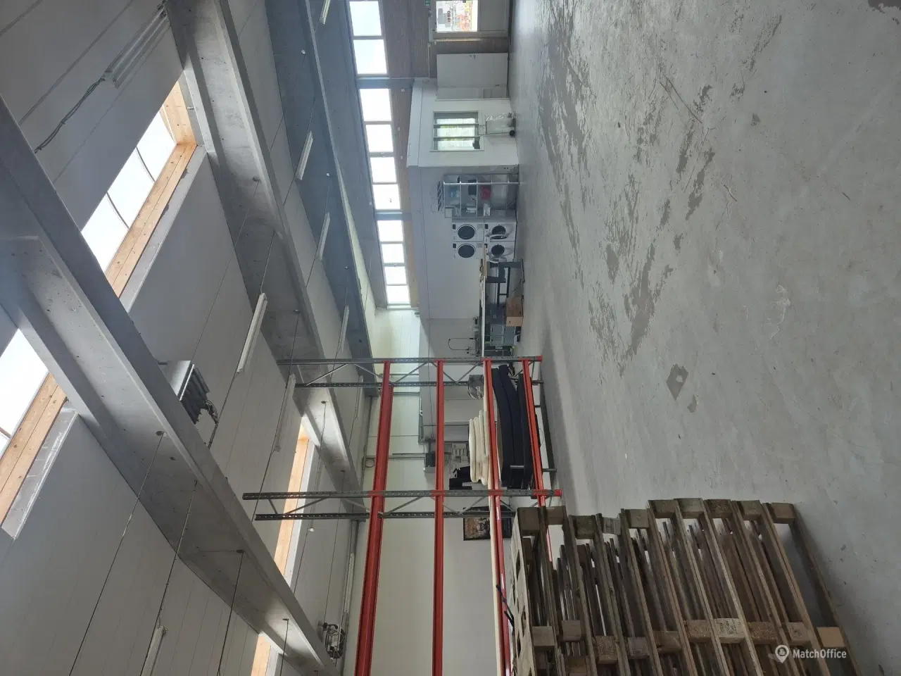 Billede 3 - Lagerlokale/lagerplads udlejes - op til 250 m2