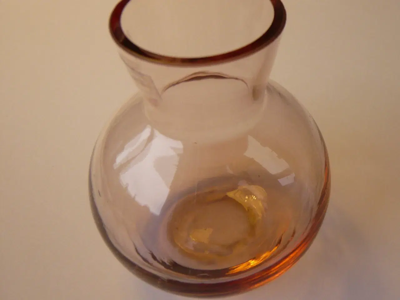 Billede 1 - Lille glas vase