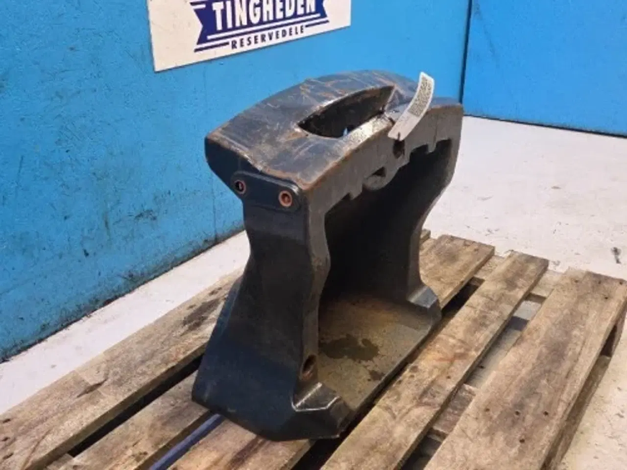 Billede 3 - New Holland T7 Frontvægt Holder 84232748