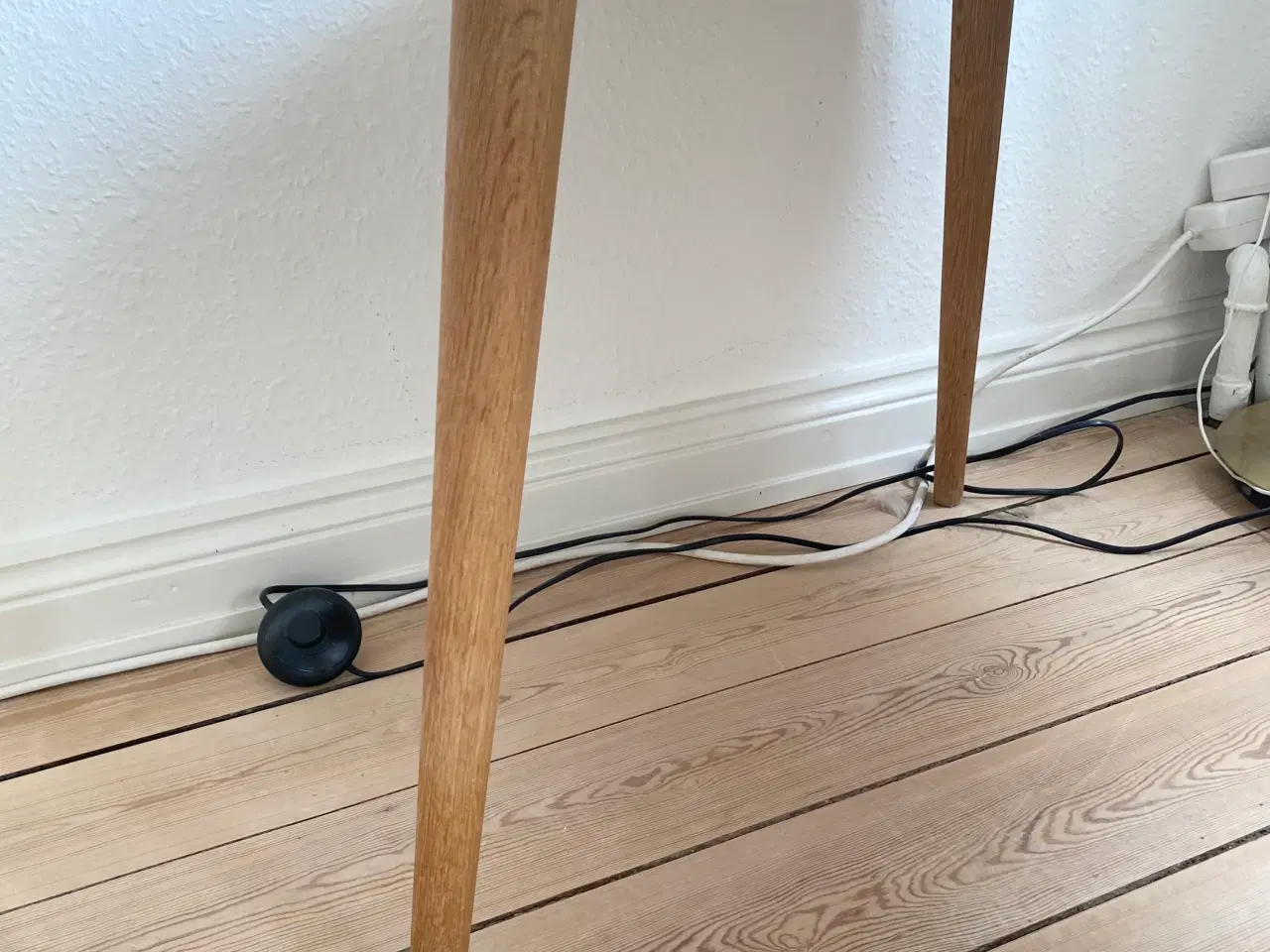 Billede 6 - Sofabord i lyst egetræ