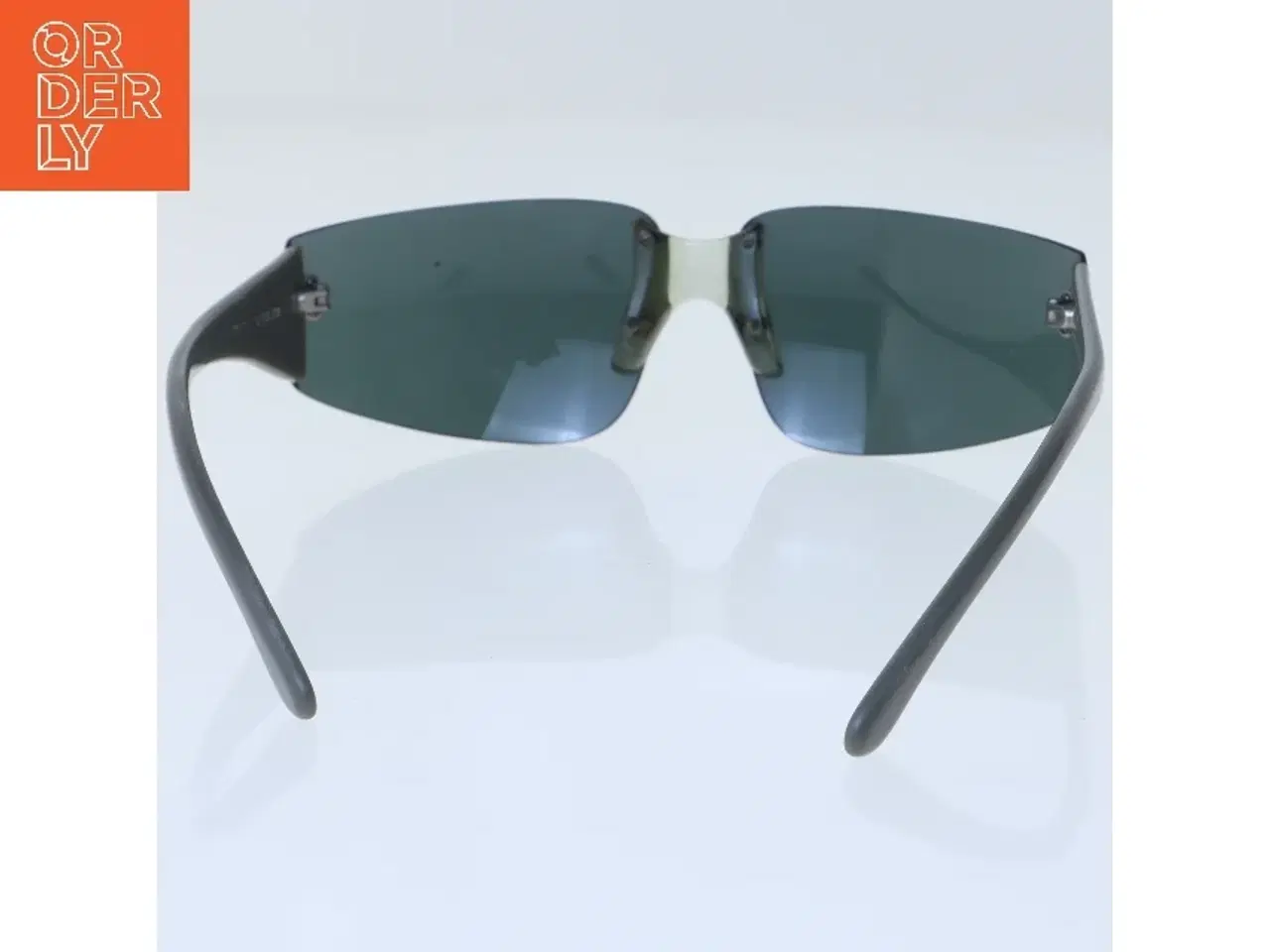 Billede 3 - Solbriller med mørke linser fra Fendissime (str. 16 cm)