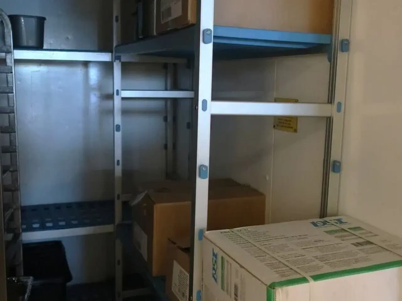 Billede 2 - Reoler i fryserum Assorterede modeller
