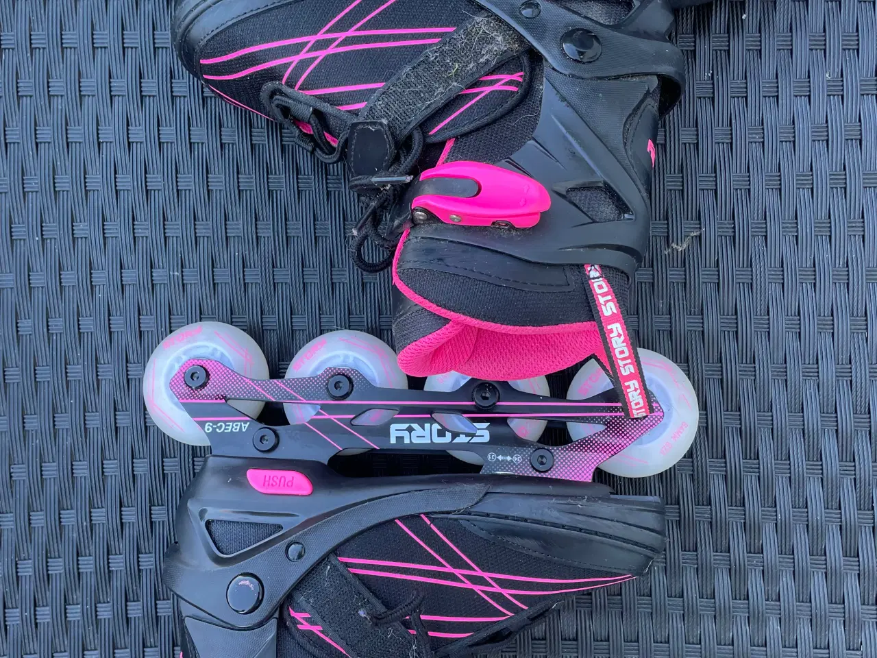 Billede 1 - STORY Rulleskøjter 