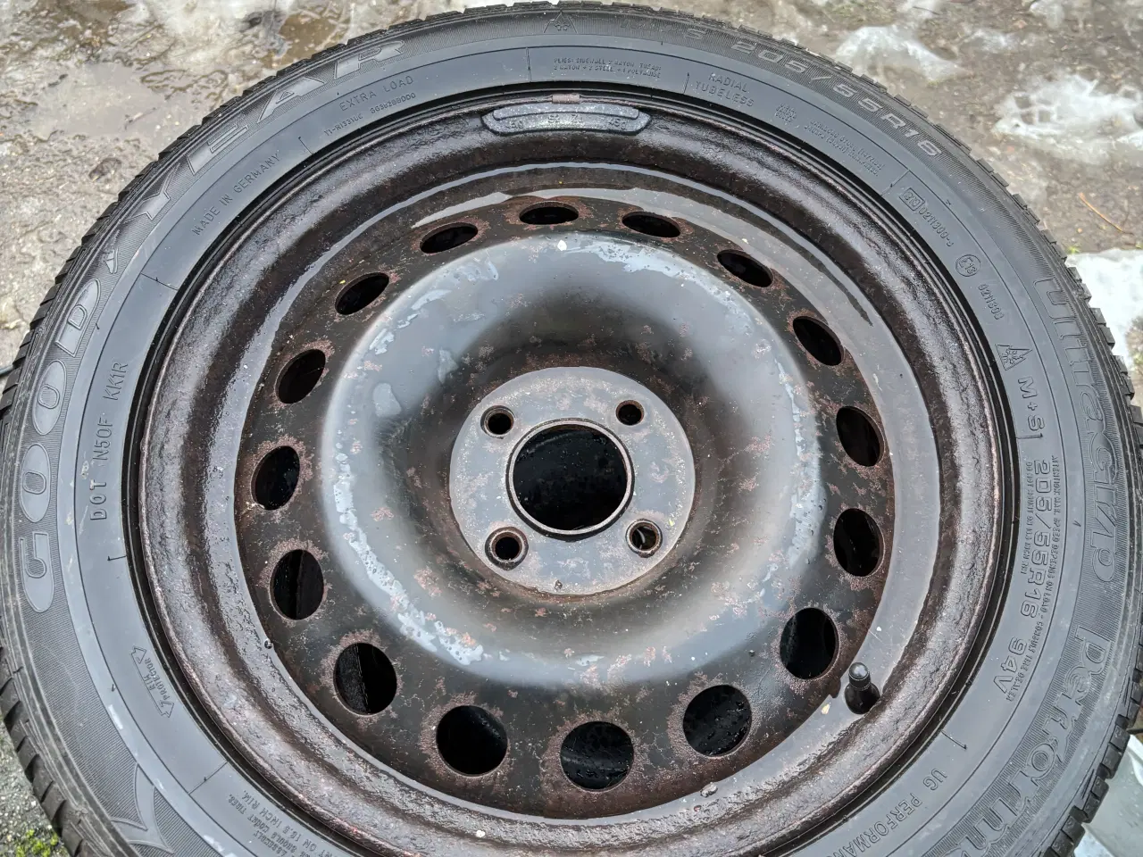 Billede 4 - Citroen C4 vinterdæk på stålfælge