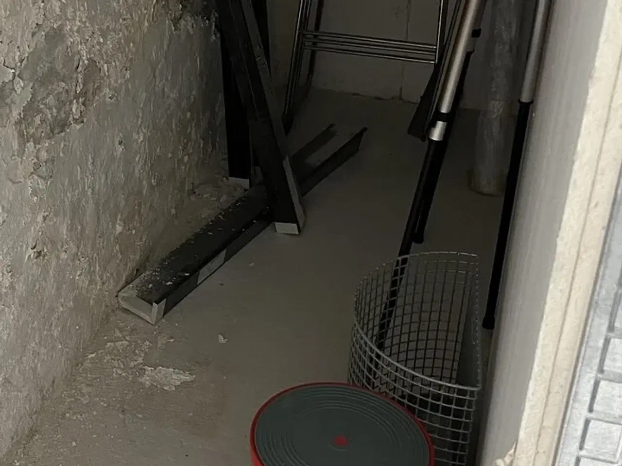 Billede 5 - Tøm Rum Blandet Lot